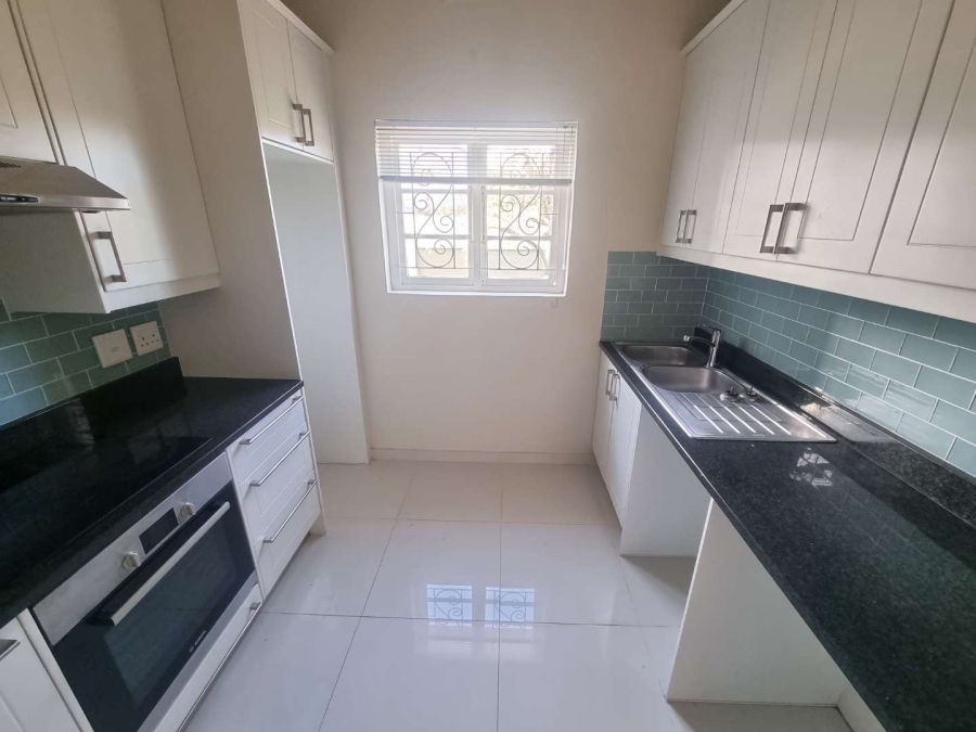 To Let 2 Bedroom Property for Rent in Rosebank Western Cape